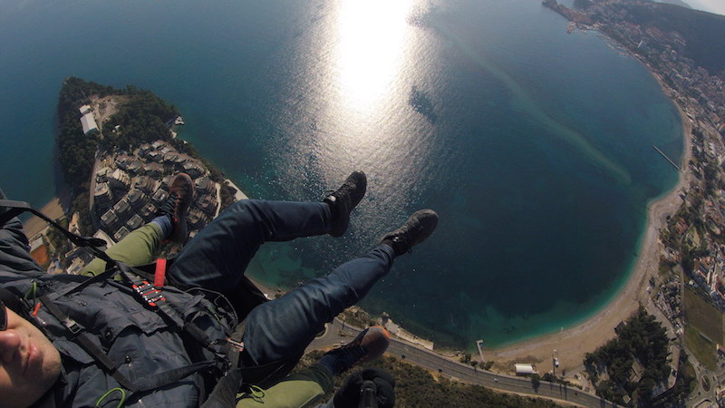 Полет на параплане в Черногории