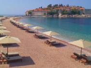 Sveti Stefan (Свети-Стефан, мелко-галечный)