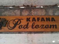 Kafana Pod Lozom